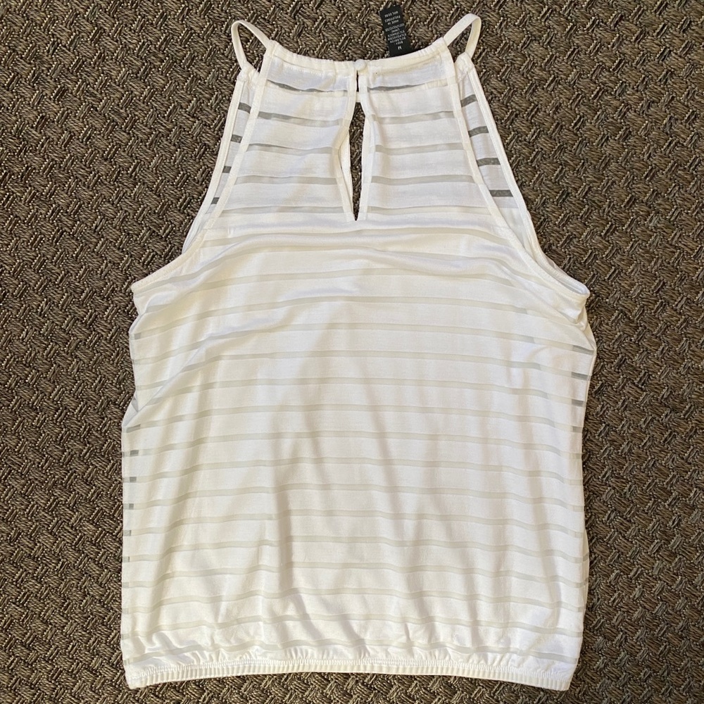 High Neck Tank Top - Picture 3 of 3